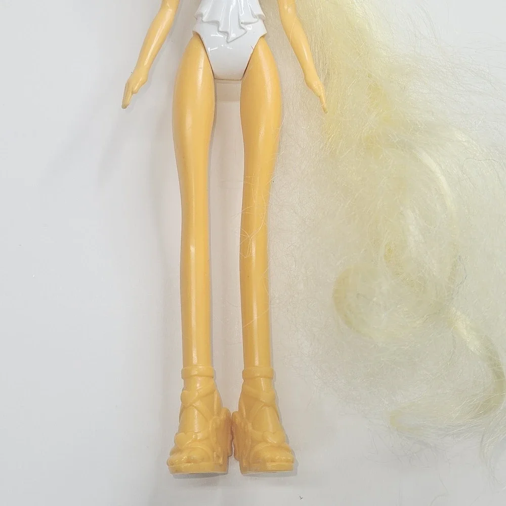 Hasbro My Little Pony Equestria Doll Blonde Hair 9 Inch Stella Horse Swimsuit